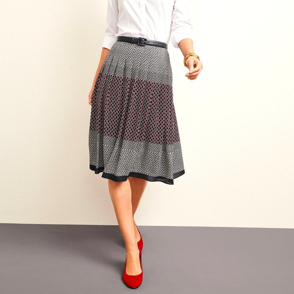 NWT Talbots Geo Print Pleated Full Skirt Japanese Wagara Pattern Print, size 2